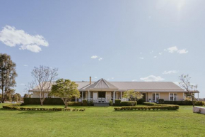 Corunna Station Country House